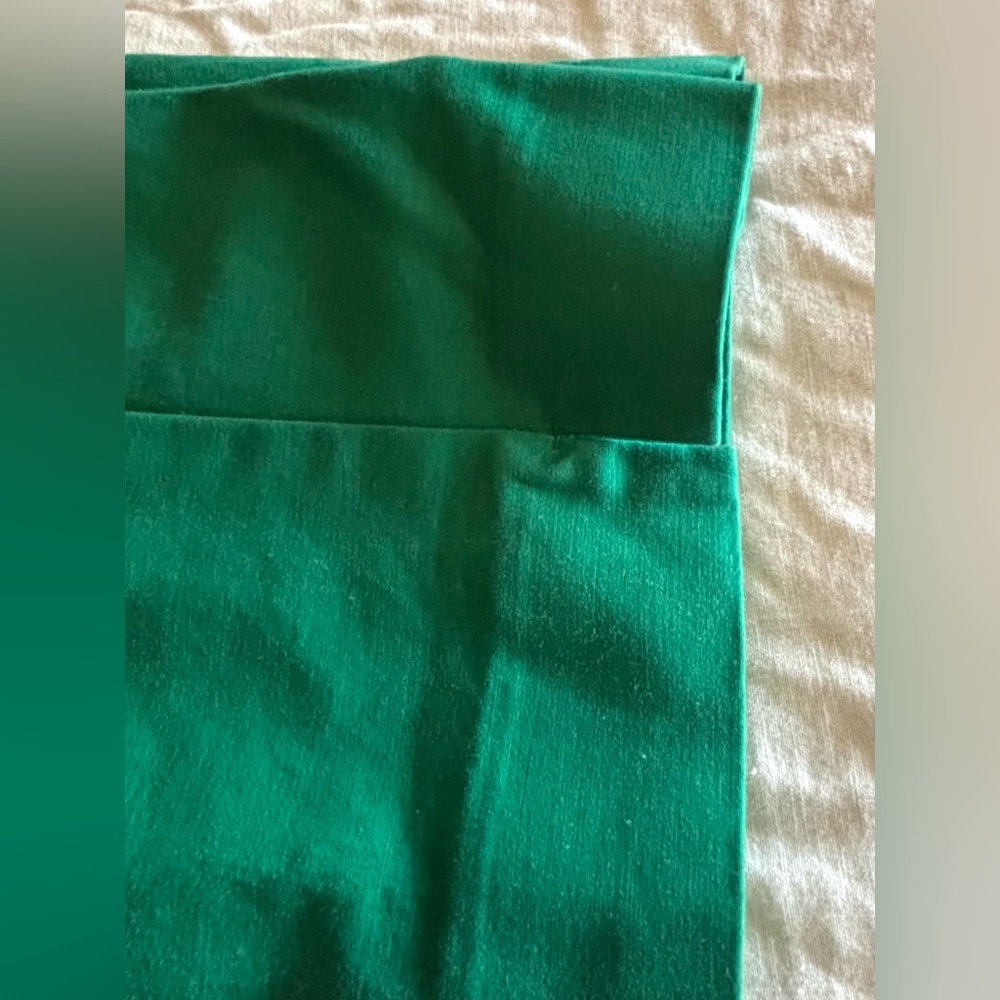 Boden Richmond Pants
Sz 12 - Picture 10 of 10